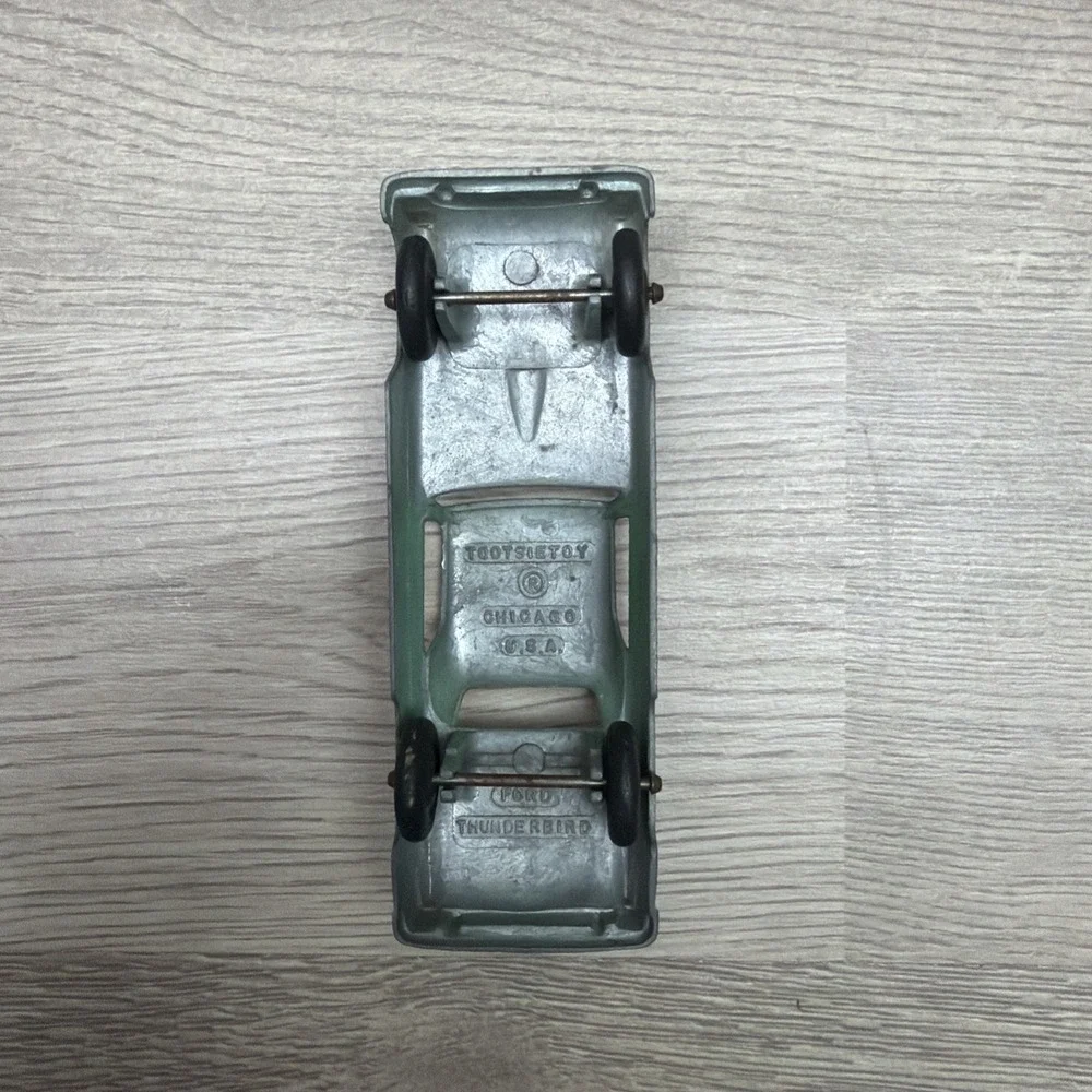 VTG 1950s Green Midgetoy Diecast Metal Car Rockford Ill&Tootsietoy Thunderbird